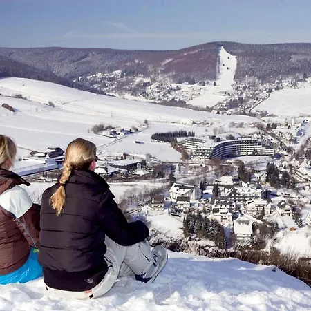 Gaensebluemchen - Klein Aber Fein - Mit Skywalkblick